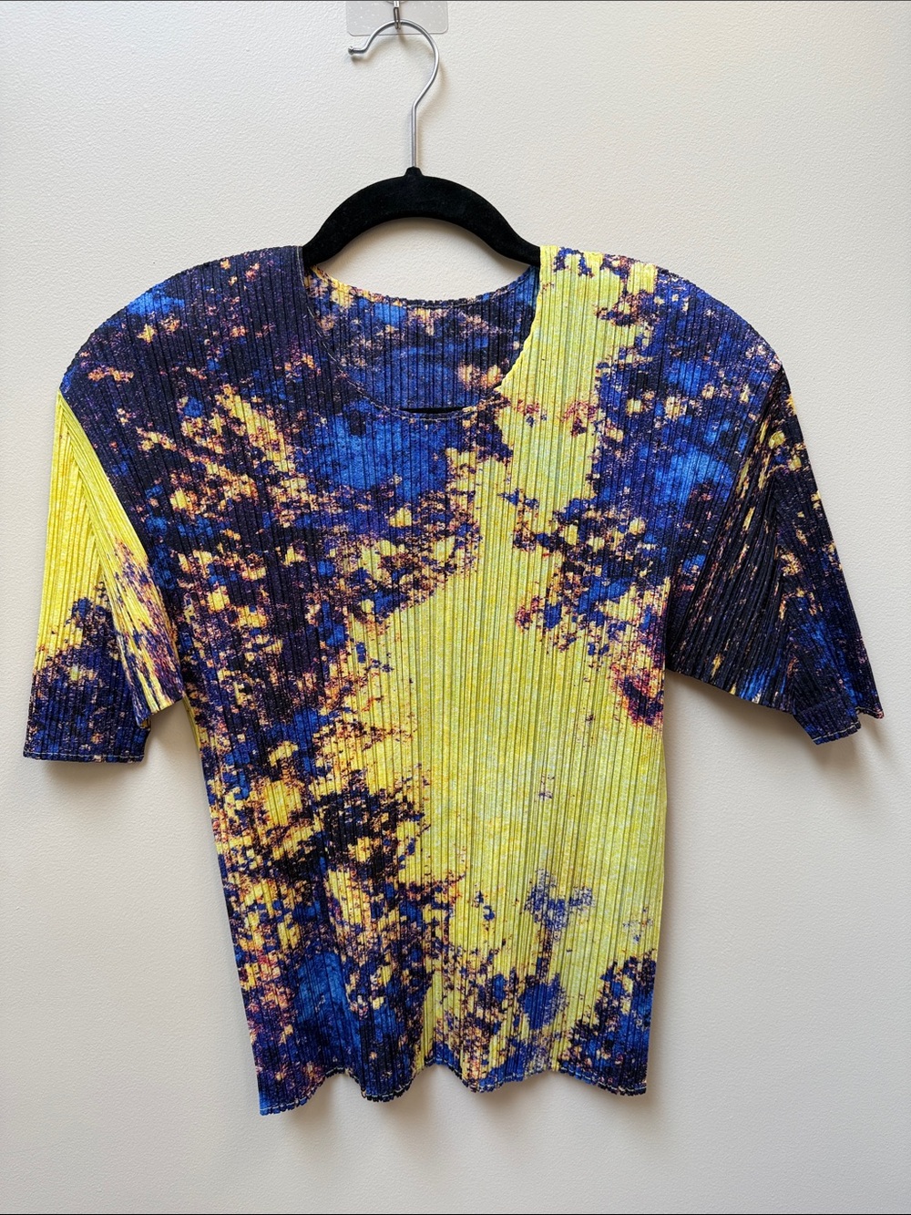 RARE Issey Miyake PP23JK684 Short Sleeve Top